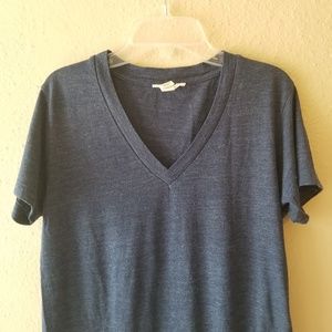 Forever 21 Tops - Navy V Neck TShirt Forever 21 Tops - Navy V Neck TShirt